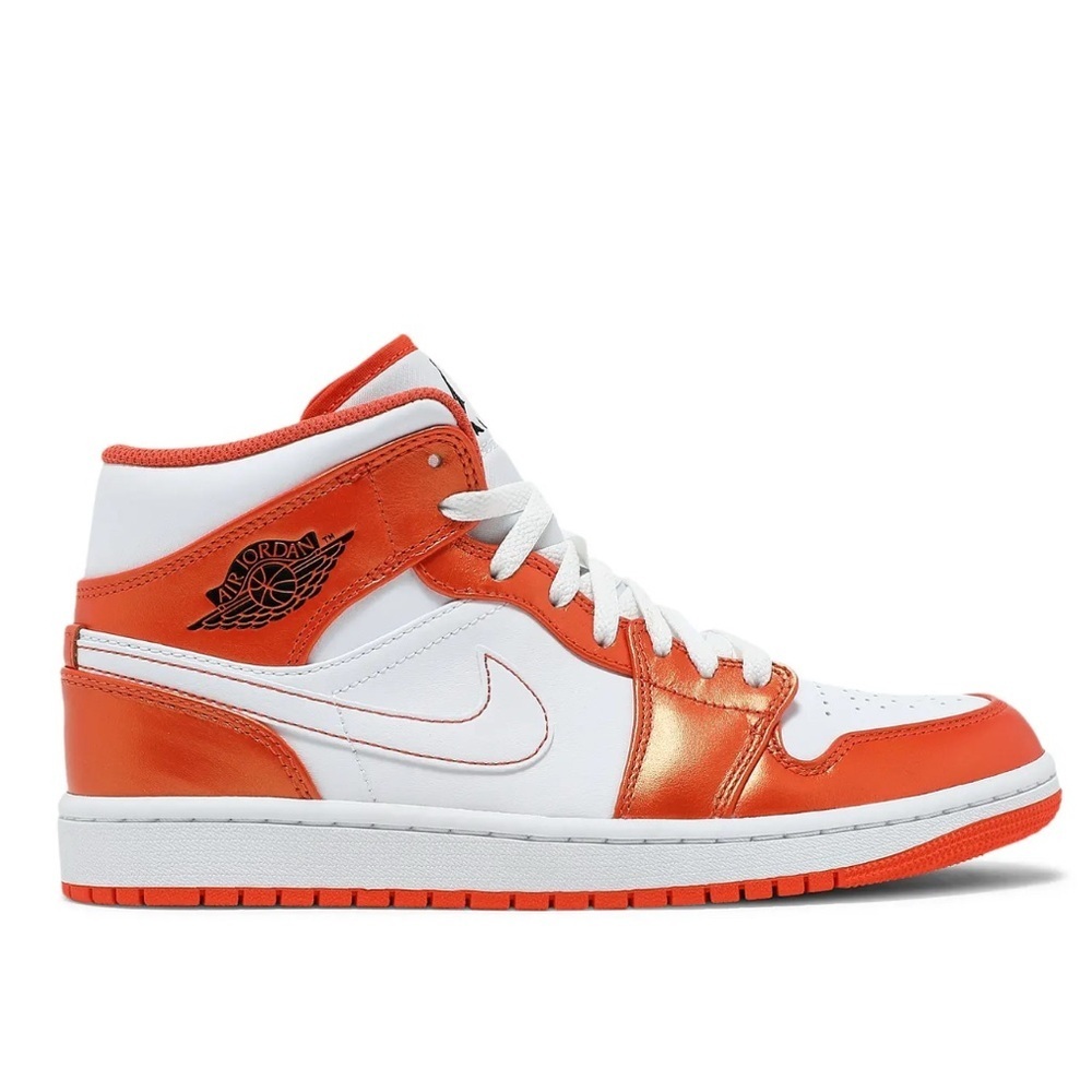 Nike Air Jordan 1 Mid SE Electro Orange Men’s Size 9.5